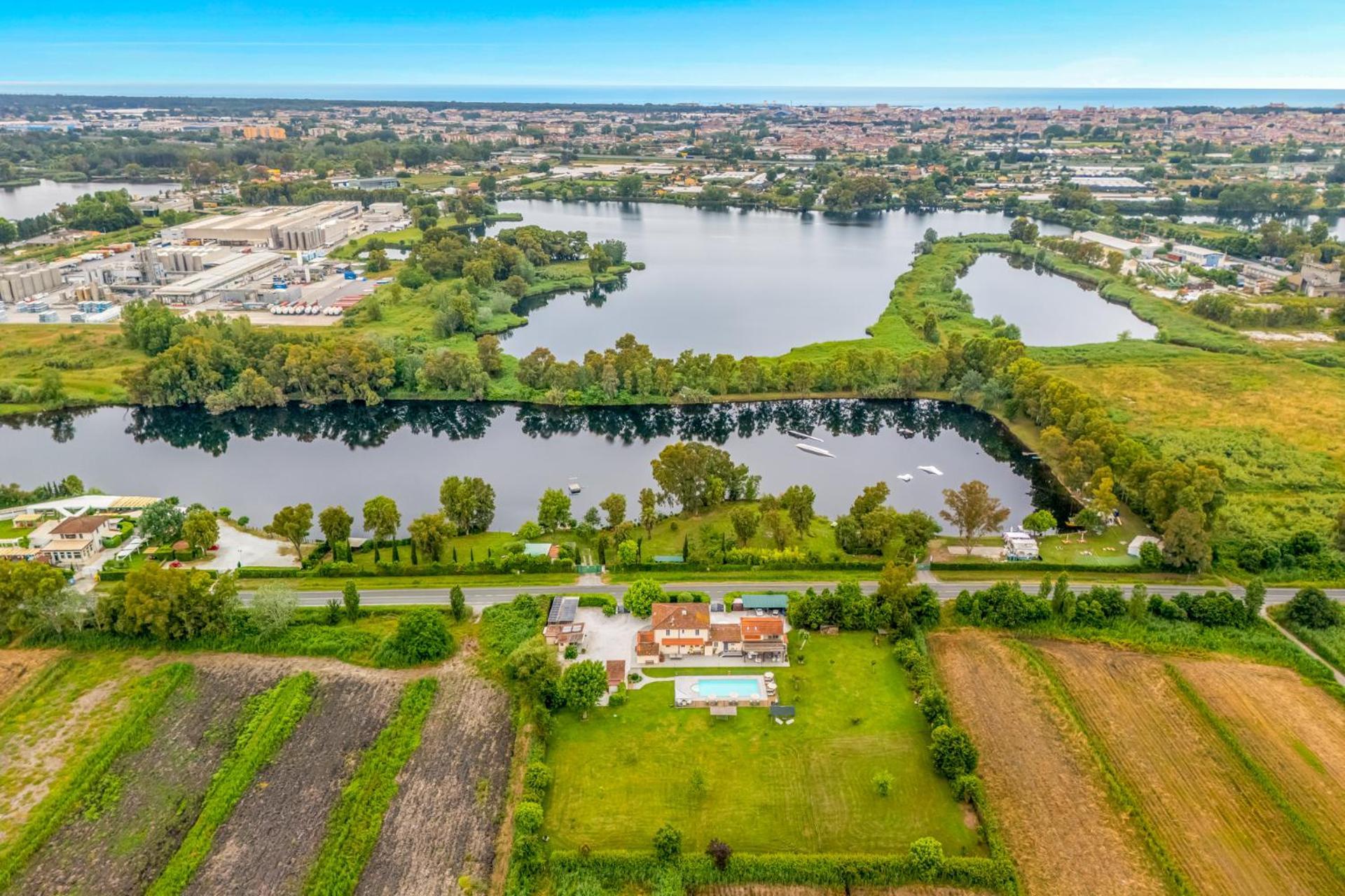 ماساروسا Vistalago Versilia المظهر الخارجي الصورة