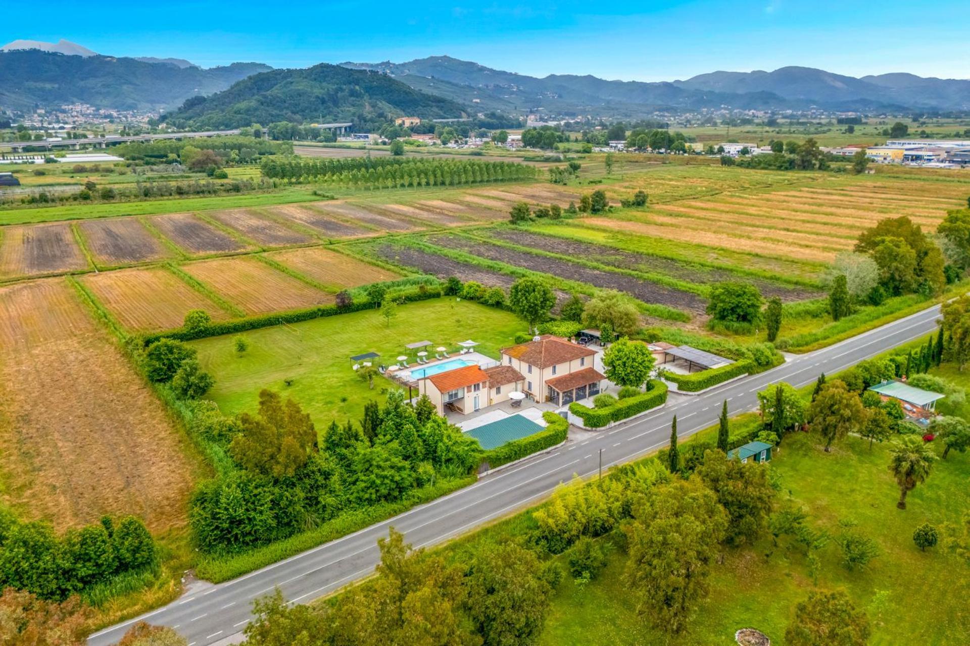 ماساروسا Vistalago Versilia المظهر الخارجي الصورة